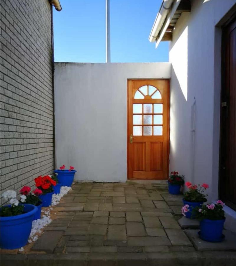 Bokkomblommetjie Lambertʼs Bay Exterior foto